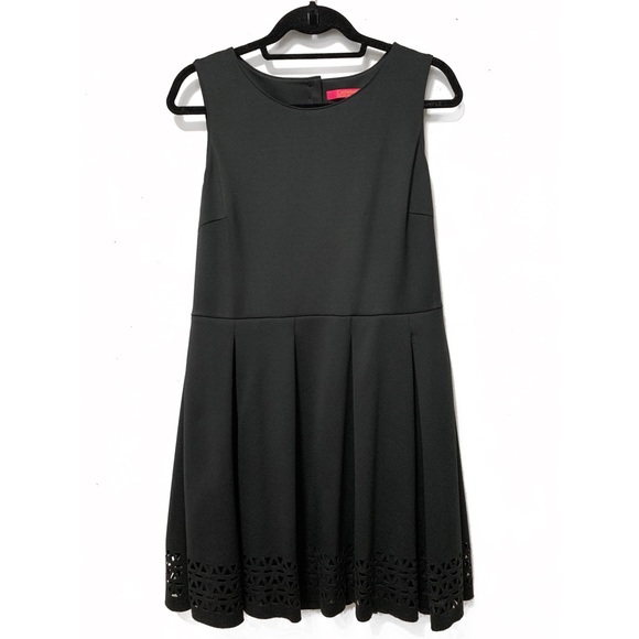 Catherine Malandrino Dresses & Skirts - (SOLD) Catherine Catherine Malandrino Flare Dress Catherine Malandrino Dresses & Skirts - (SOLD) Catherine Catherine Malandrino Flare Dress